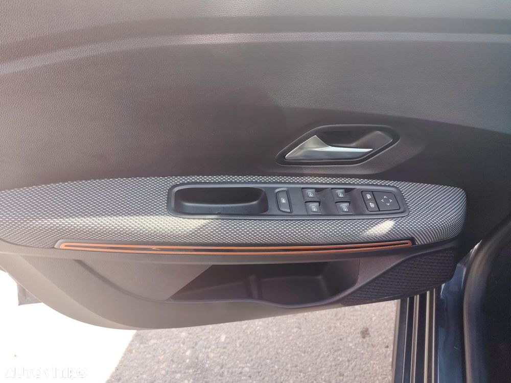 Dacia Sandero TCe 90 MT6 Comfort - 13