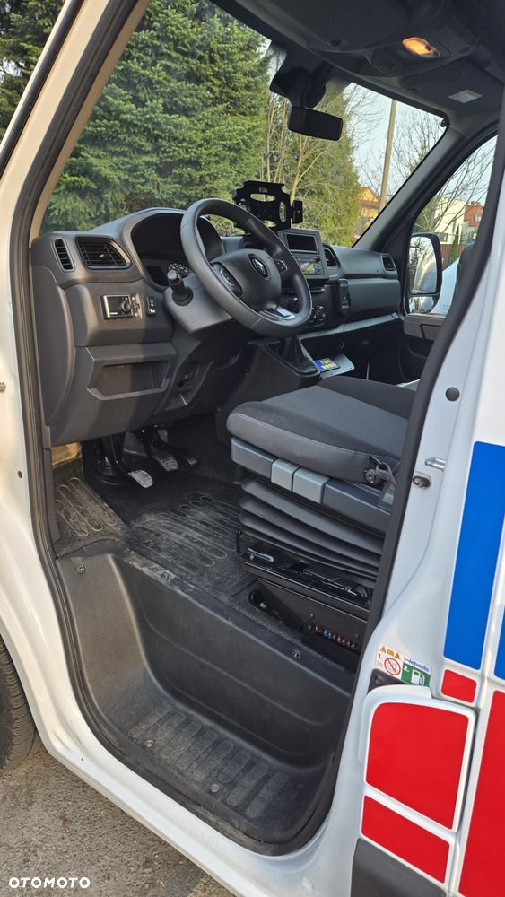 Renault Master Ambulans karetka - 5
