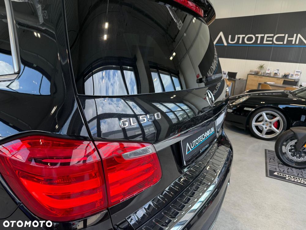 Mercedes-Benz GL 500 4-Matic - 30