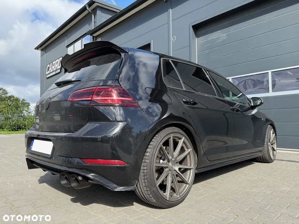 Volkswagen Golf - 3