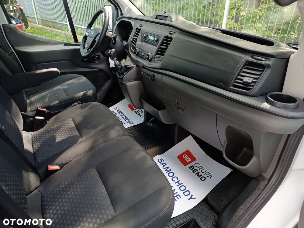 Ford Transit - 13