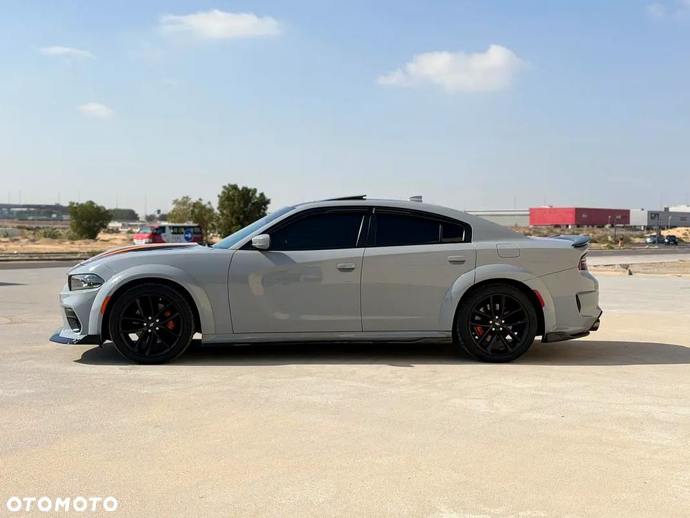 Dodge Charger - 5