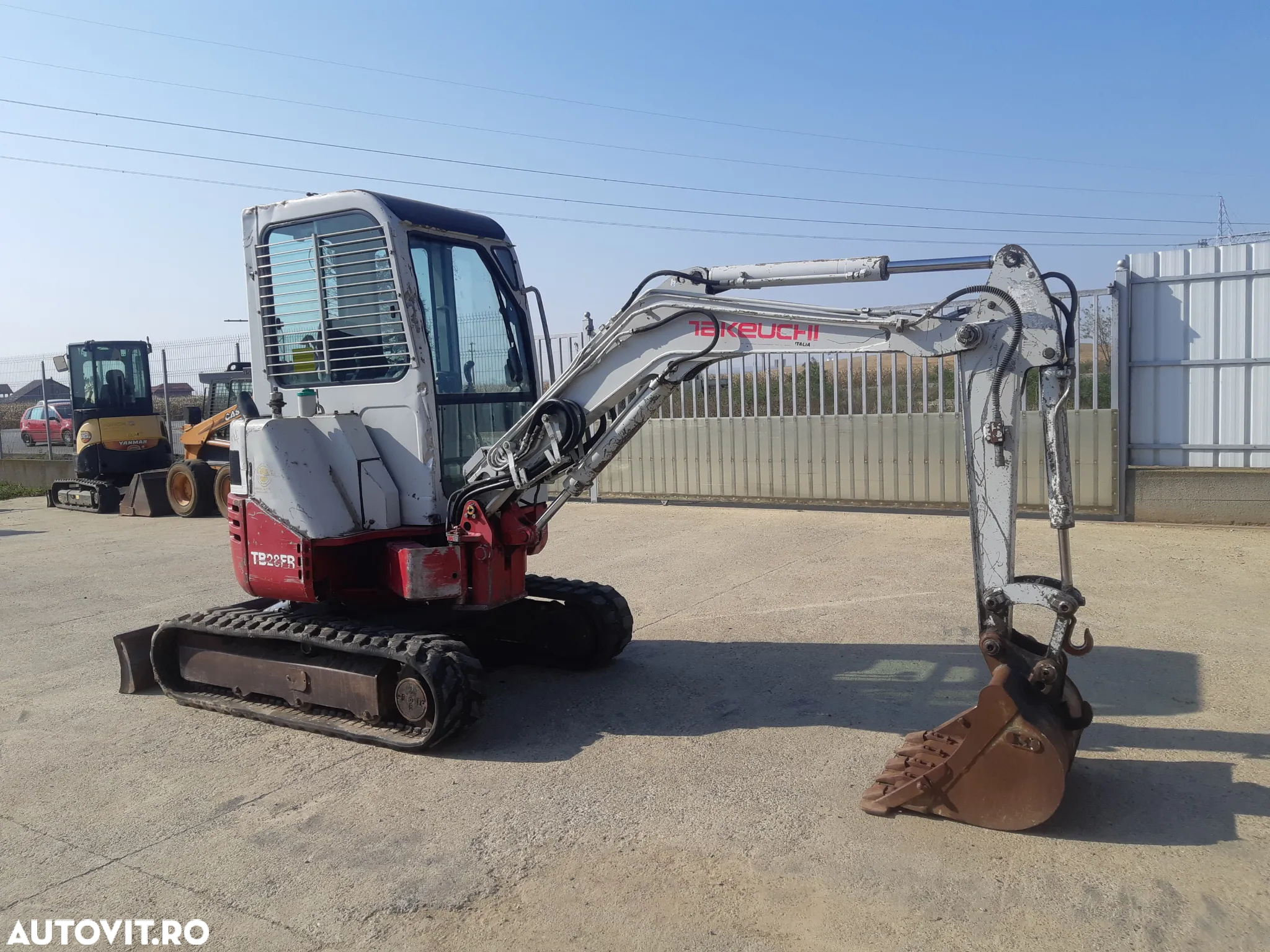 Takeuchi TB28FR - 14