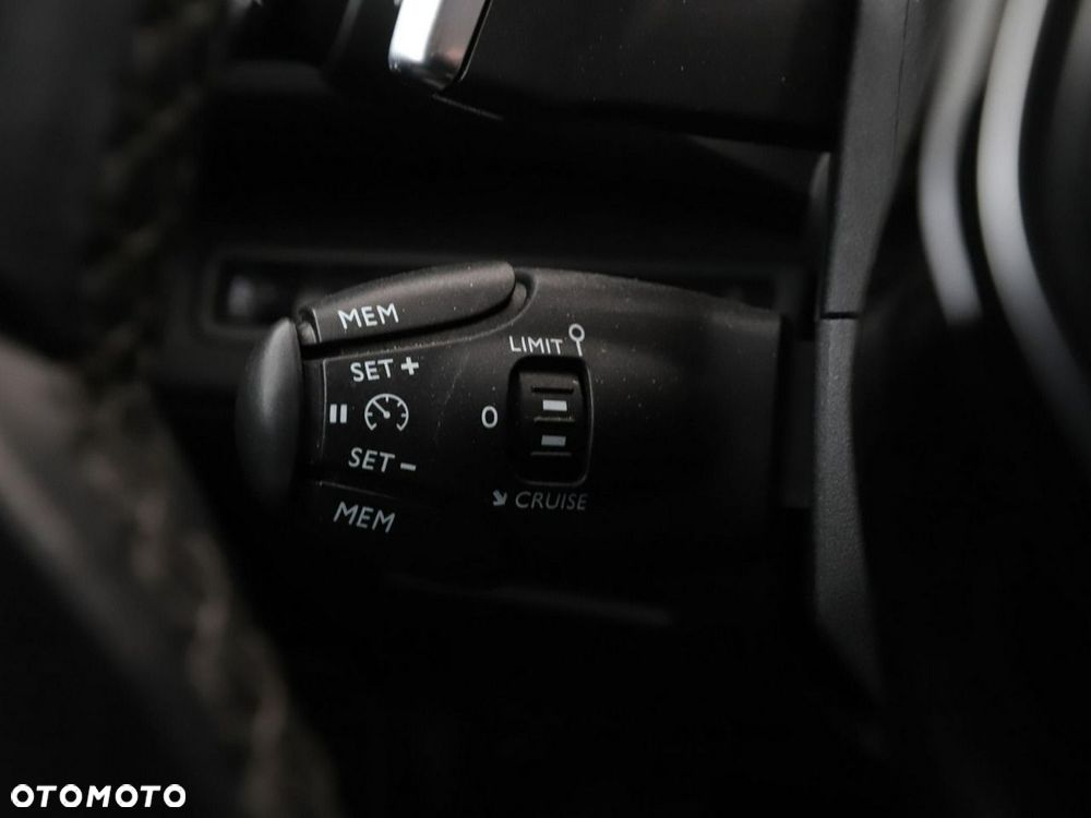 Peugeot 3008 1.5 BlueHDi Active S&S EAT8 - 35