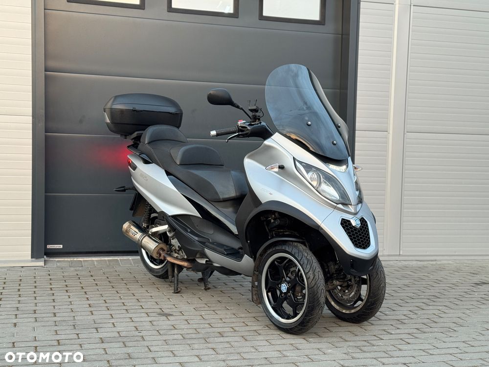 Piaggio MP-3 - 2