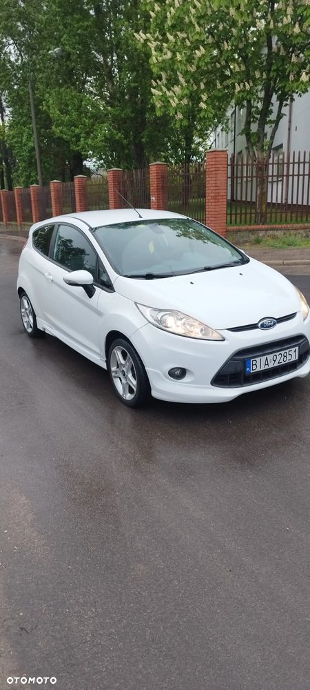 Ford Fiesta 1.6 Sport - 1