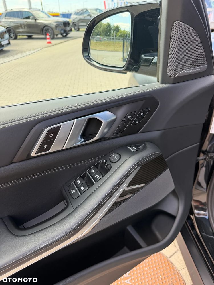 BMW X5 M M60i mHEV sport - 10
