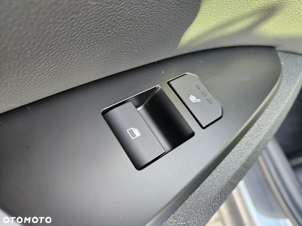 Kia Sportage 1.6 T-GDI HEV Business Line 2WD - 16