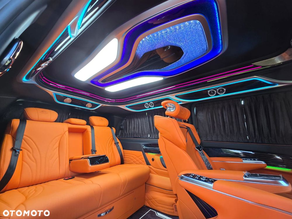 Mercedes-Benz Klasa V 300 lang 9G-TRONIC Special Edition Avantgarde - 1