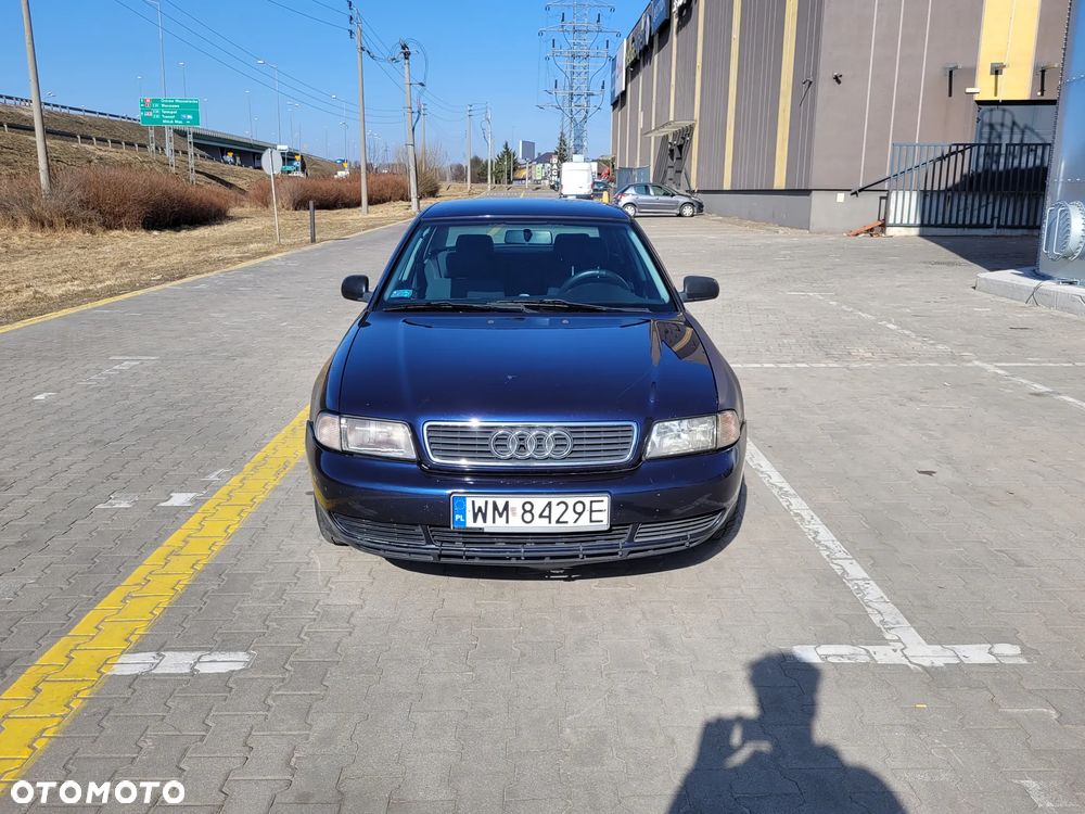 Audi A4 Limousine 1.8 - 2