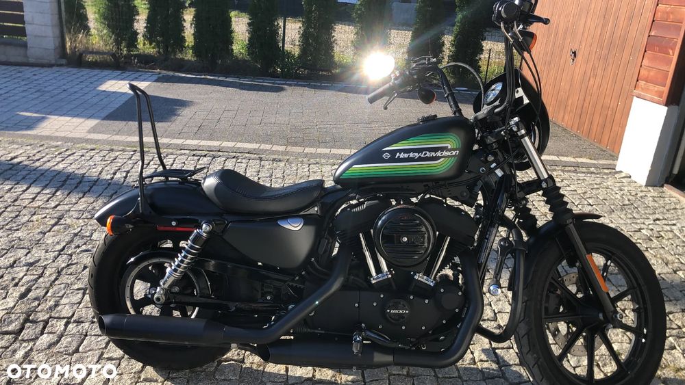 Harley-Davidson Sportster Iron 1200 - 4