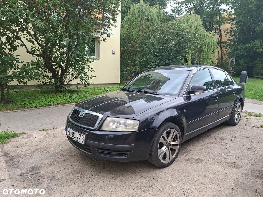Skoda Superb 1.8T Elegance - 1