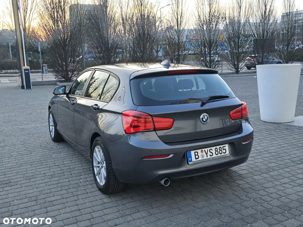 BMW Seria 1 118i Edition M Sport Shadow - 13