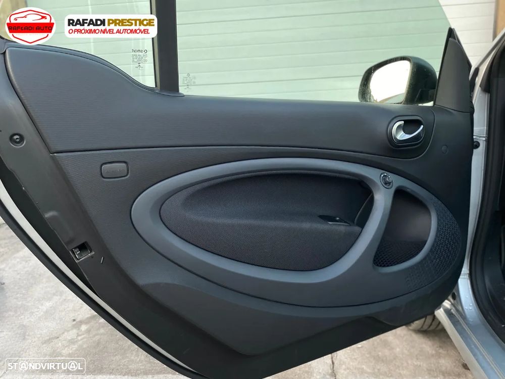 Smart Fortwo Cabrio EQ prime - 14