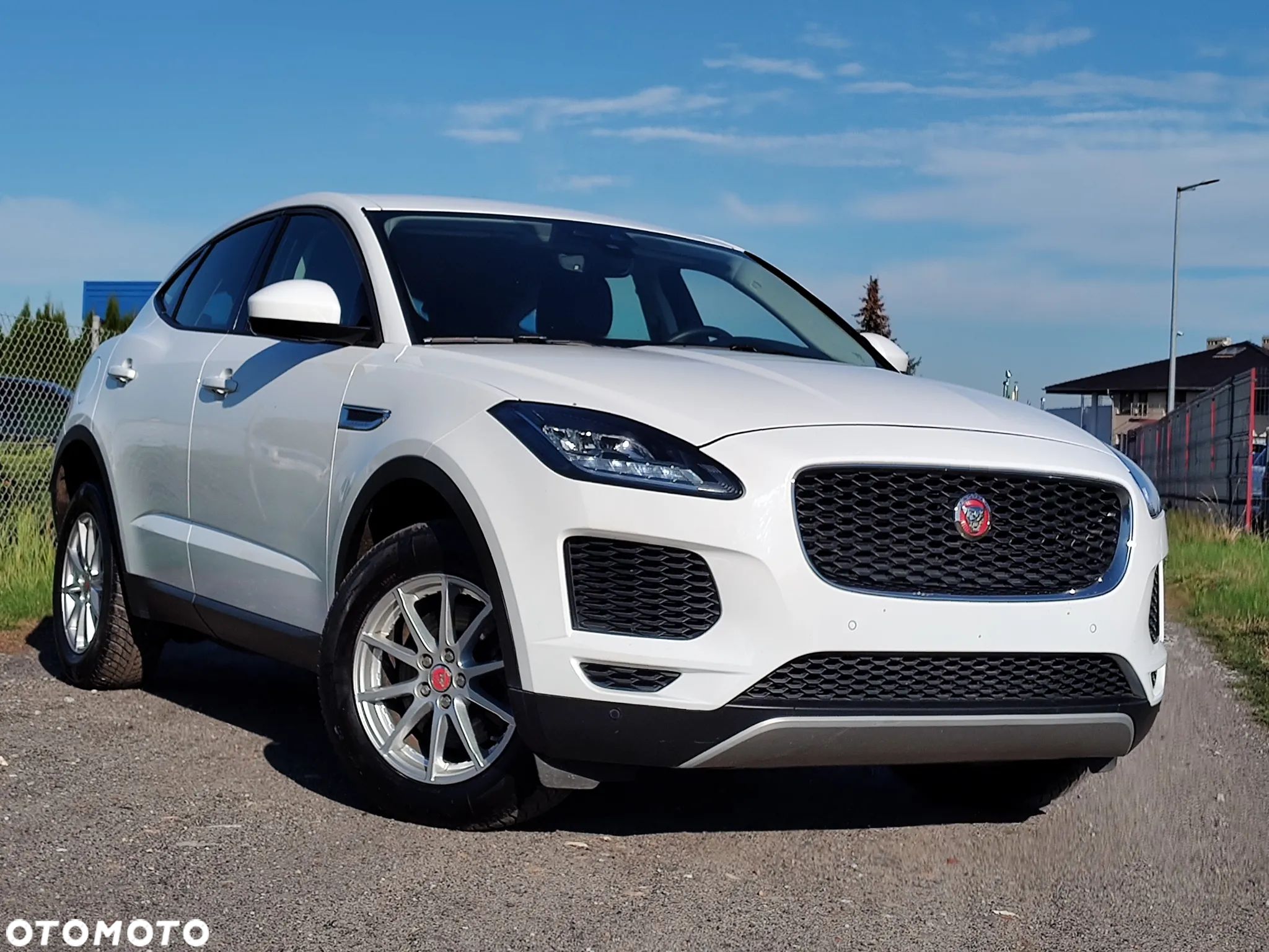 Jaguar E-Pace - 1