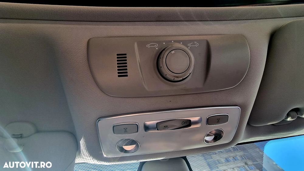 Renault Laguna Grandtour dCi 110 FAP Limited - 22