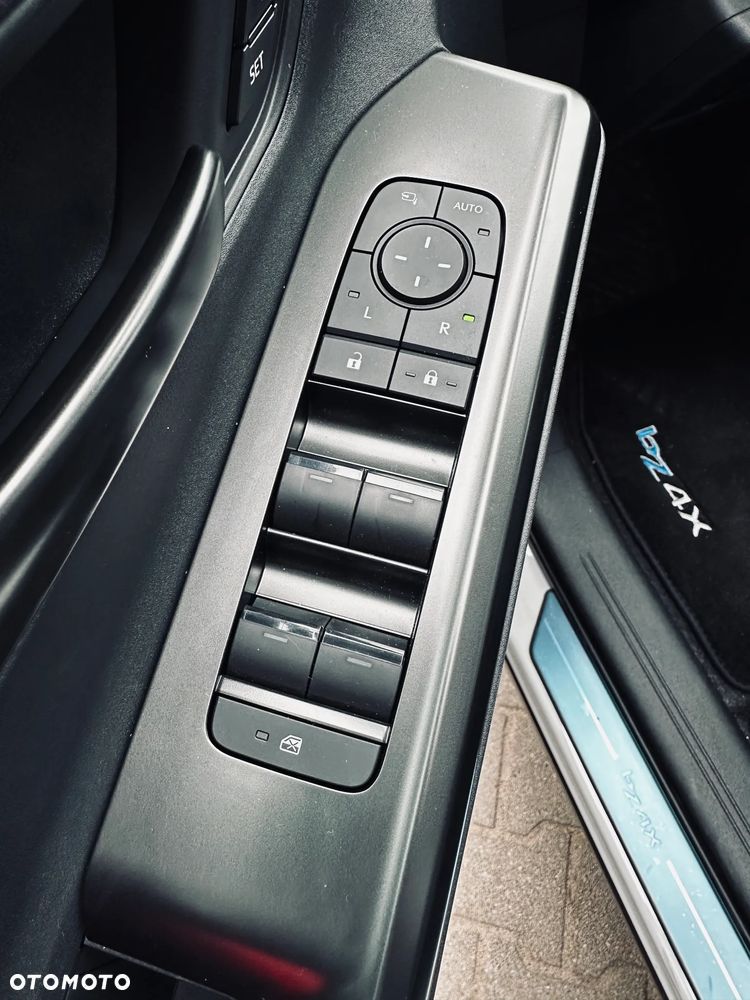 Toyota bZ4X 73.1kWh 4x4 Executive - 15