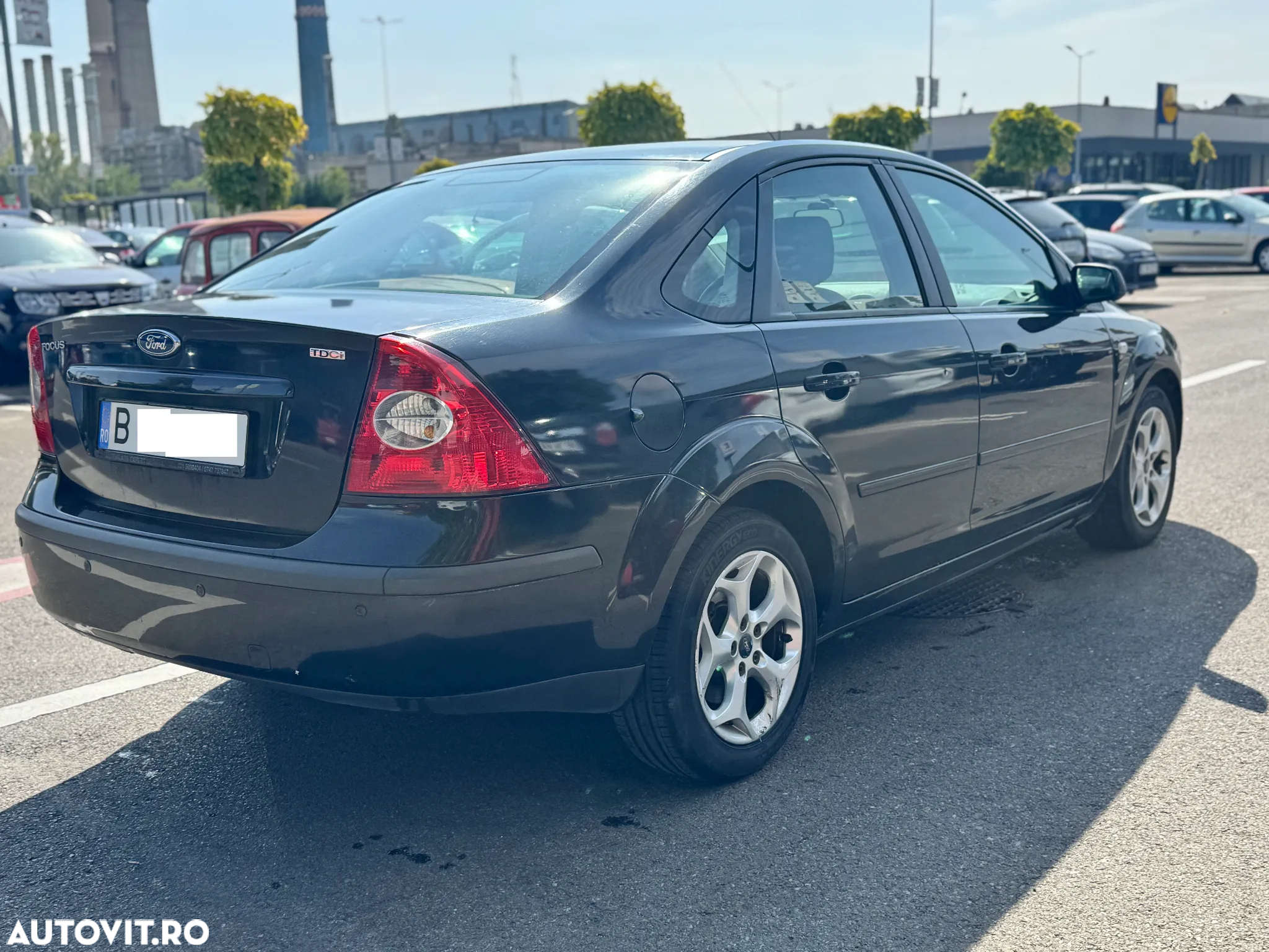 Ford Focus 1.8 TDCI Trend - 5