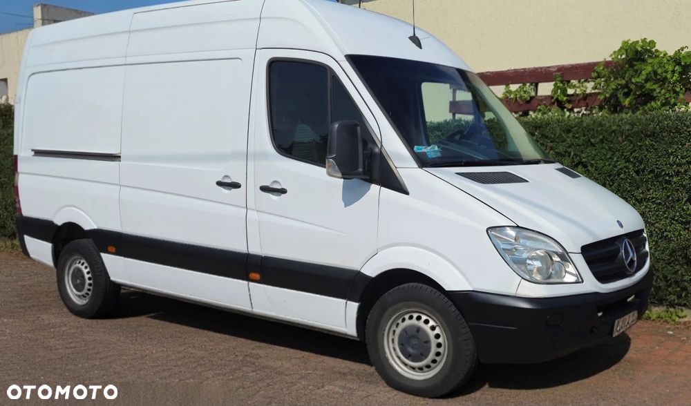 Mercedes-Benz SPRINTER - 3
