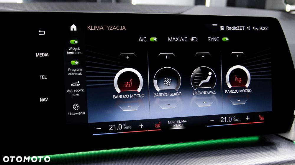 BMW Seria 2 218i Luxury Line - 30