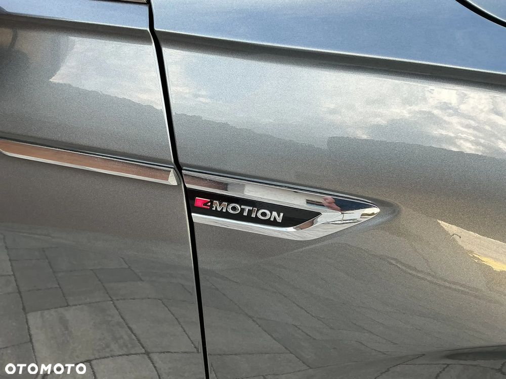 Volkswagen Tiguan 2.0 TDI SCR 4MOTION DSG URBAN SPORT - 16