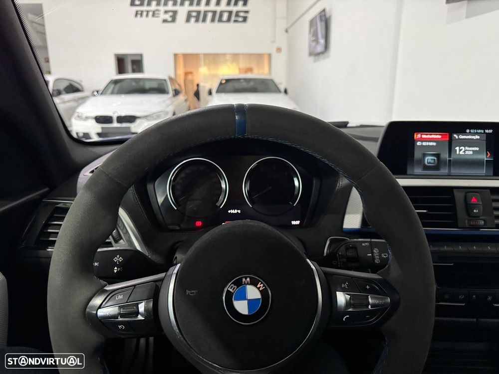 BMW 118 d Pack M - 19