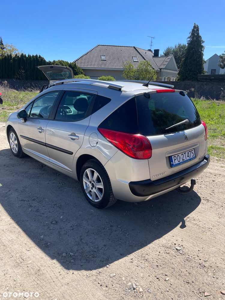 Peugeot 207 1.4 16V Trendy nICE - 3