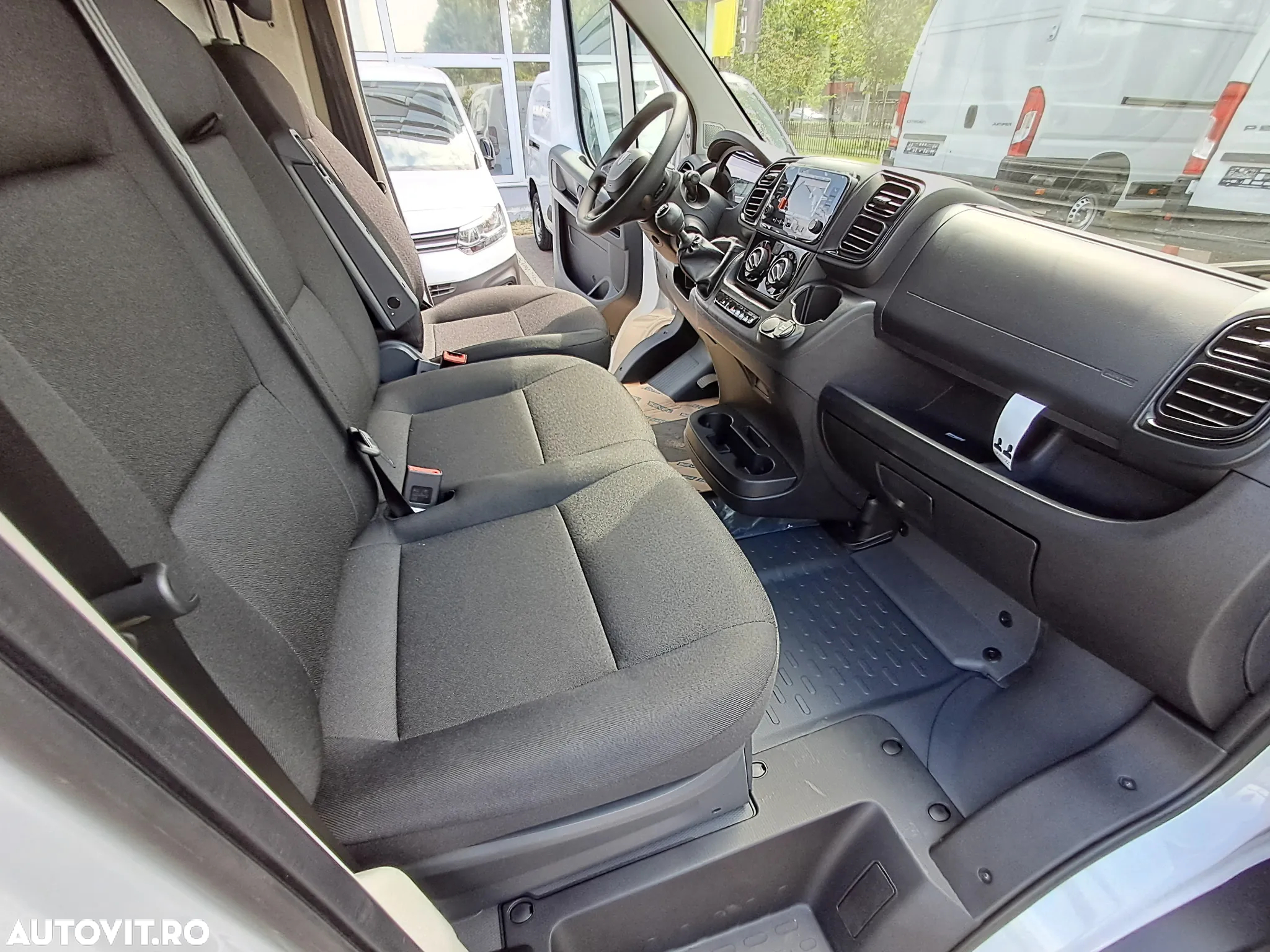 Peugeot BOXER Furgon L3H2 - 14