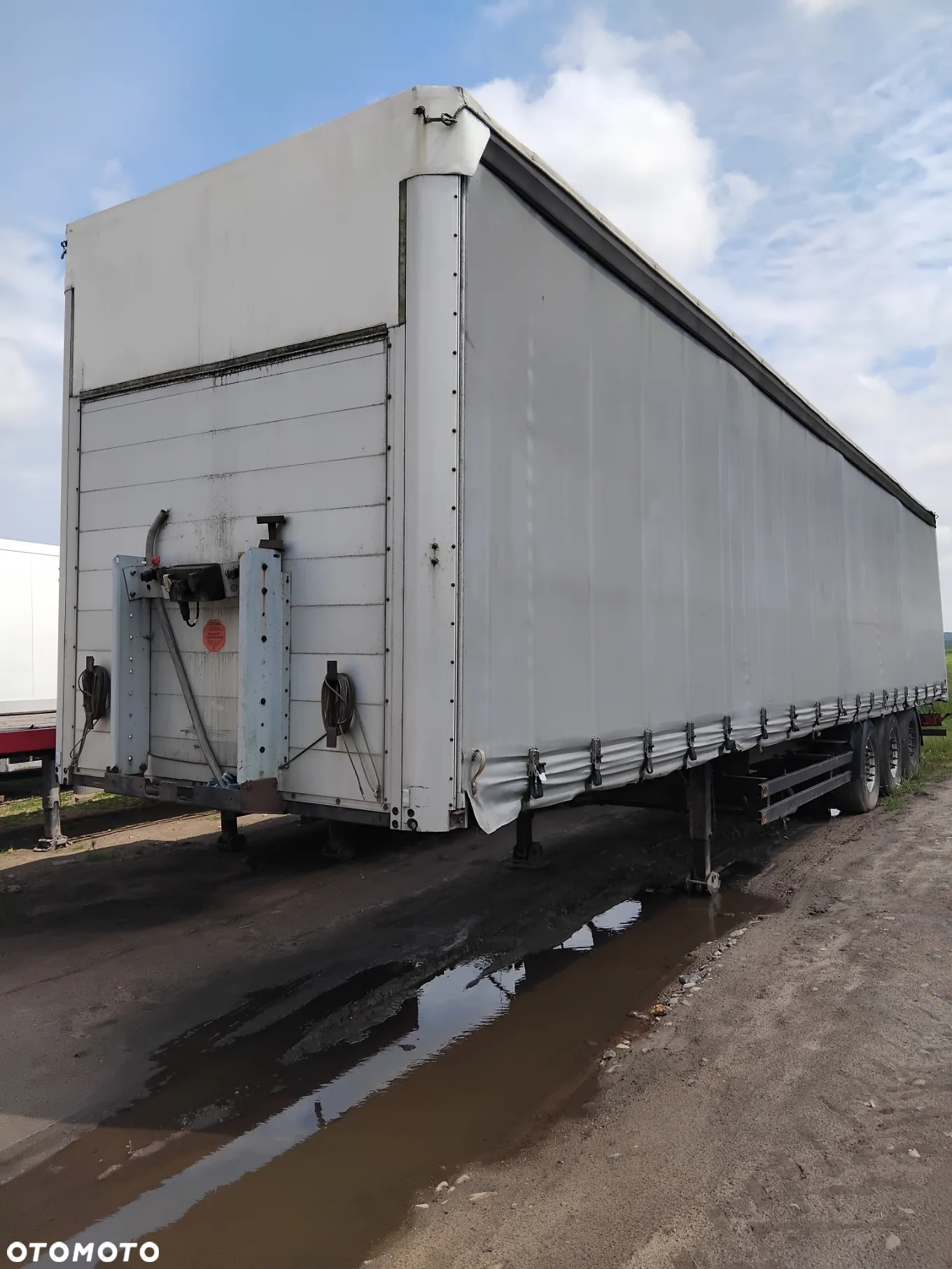 Schmitz Cargobull sko24 - 2