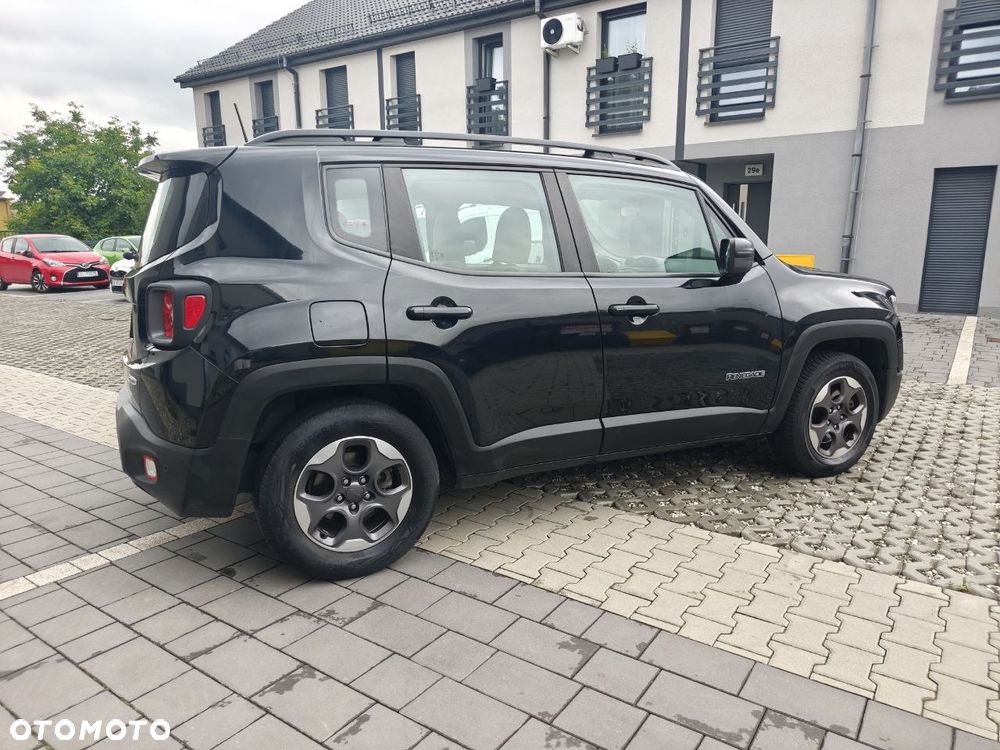 Jeep Renegade 1.6 E-TorQ Longitude - 4