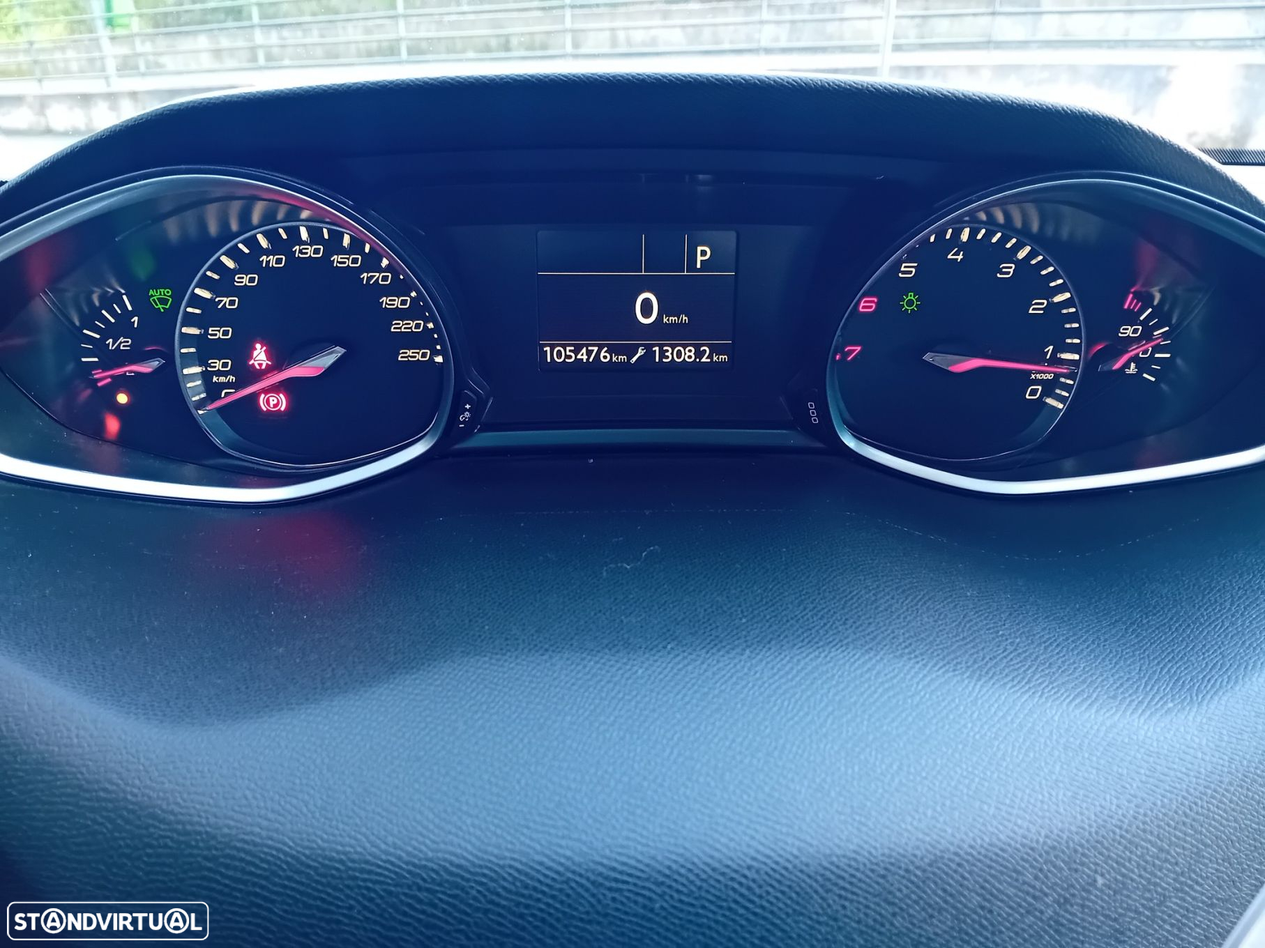 Peugeot 308 SW 1.2 PureTech Allure EAT6 - 20