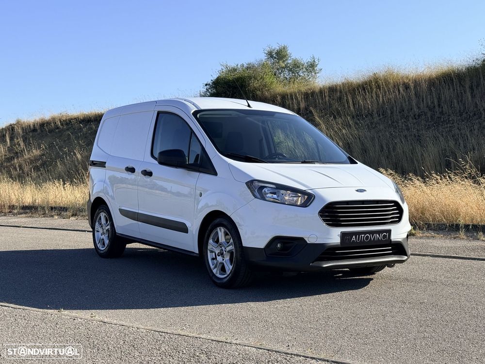 Ford Transit Courier - 1