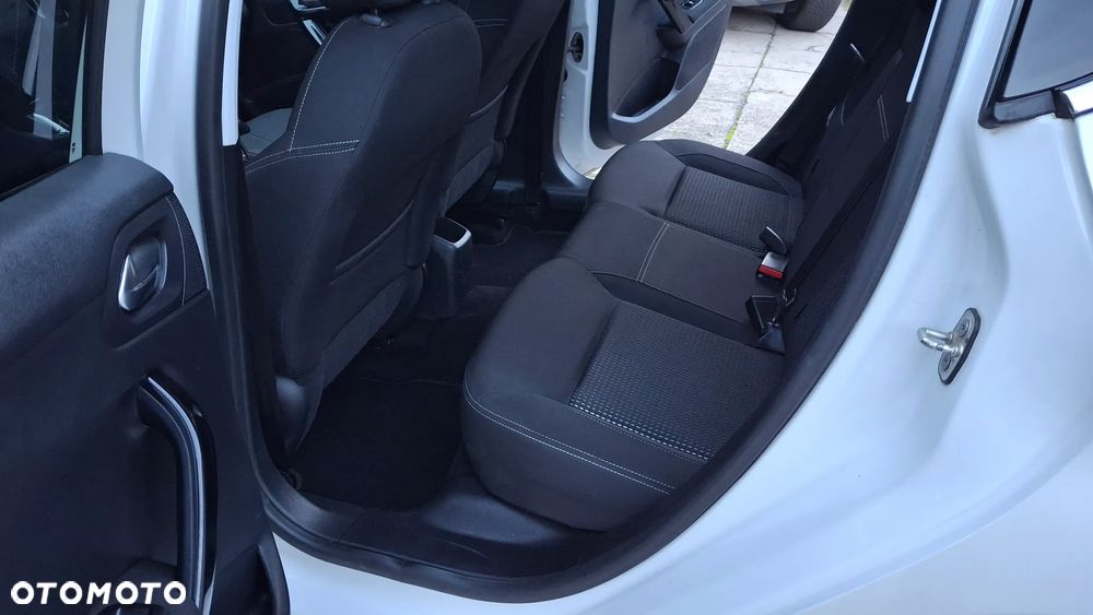 Peugeot 208 1.2 PureTech GPF Allure S&S EAT6 - 30