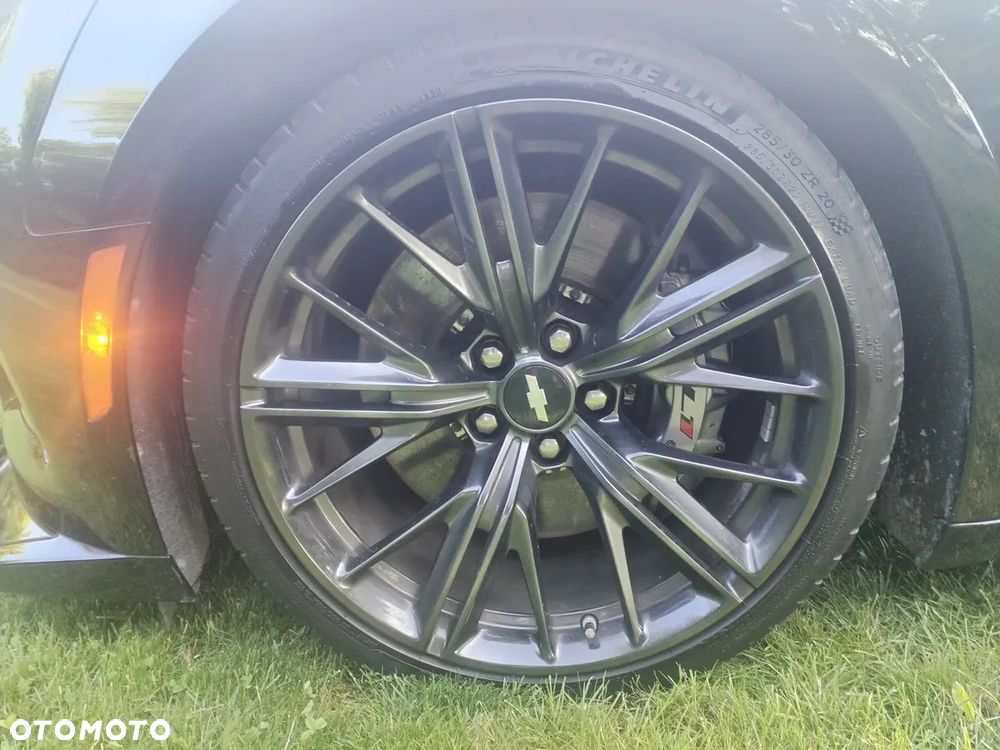 Chevrolet Camaro - 15