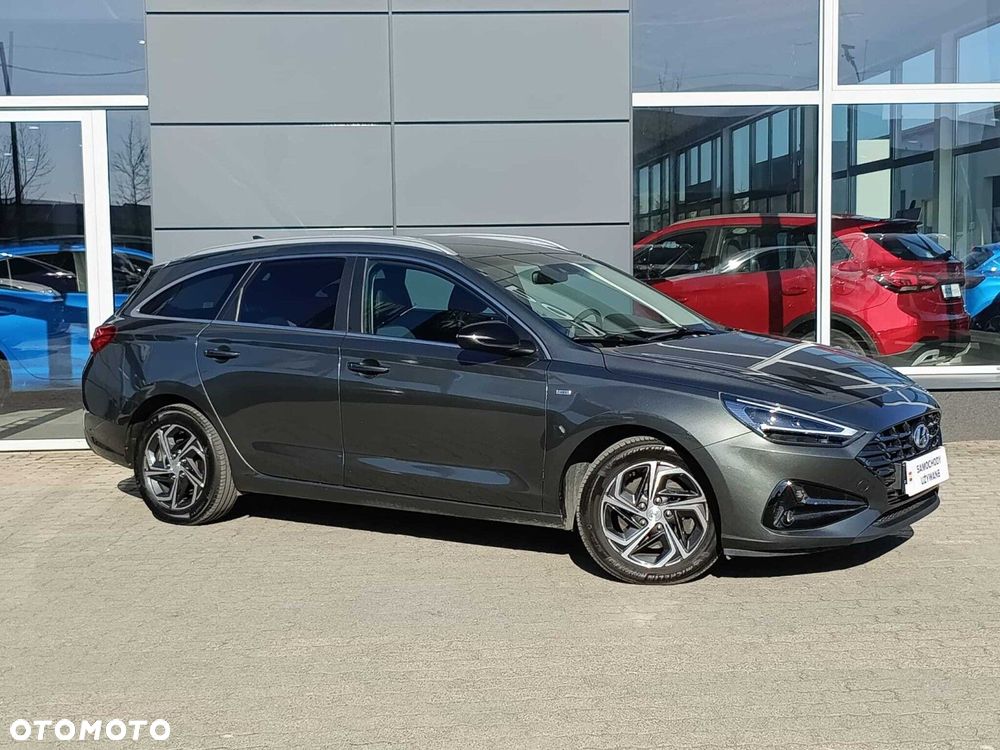 Hyundai i30 1.5 T-GDI 48V Smart - 4
