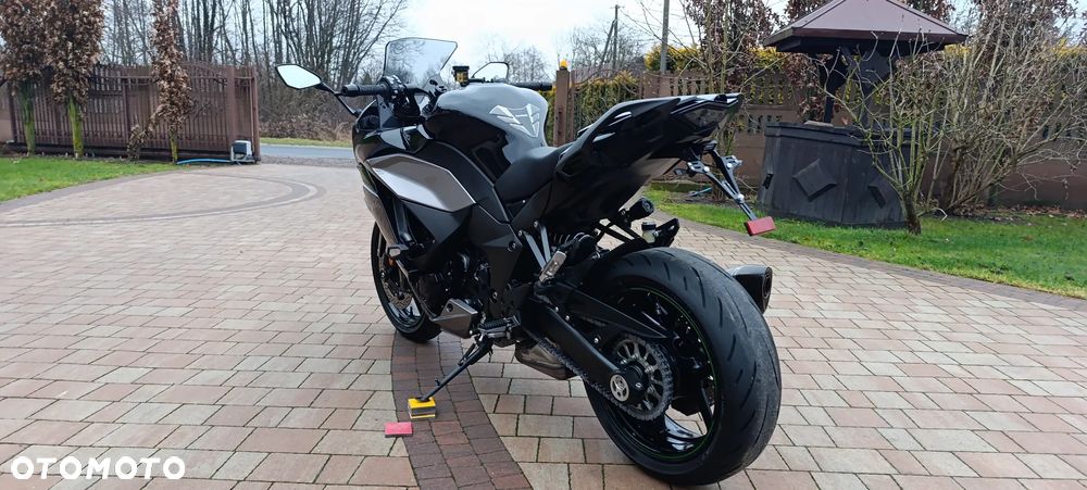 Kawasaki Ninja 1000 SX - 6