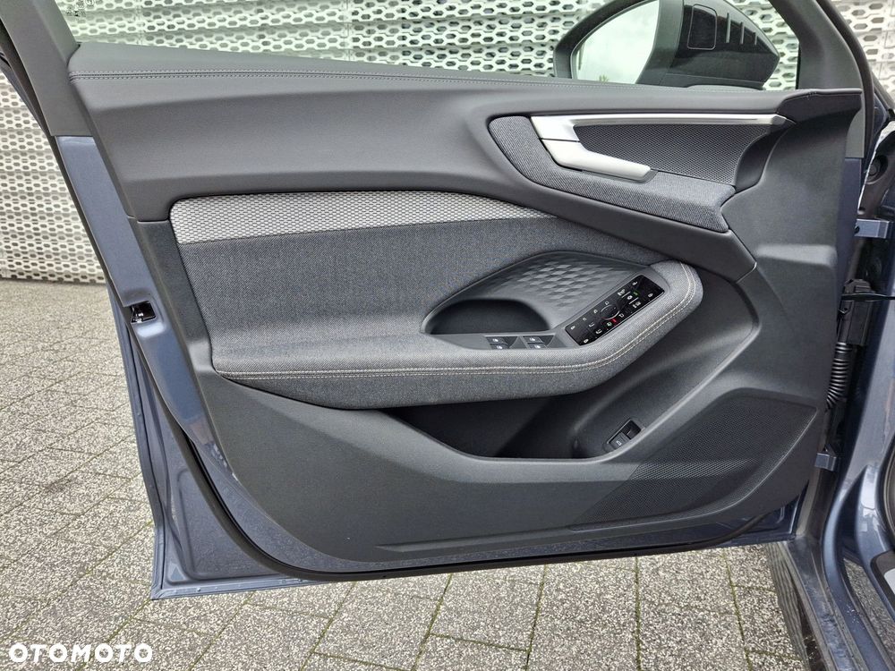 Audi A5 Limousine - 8