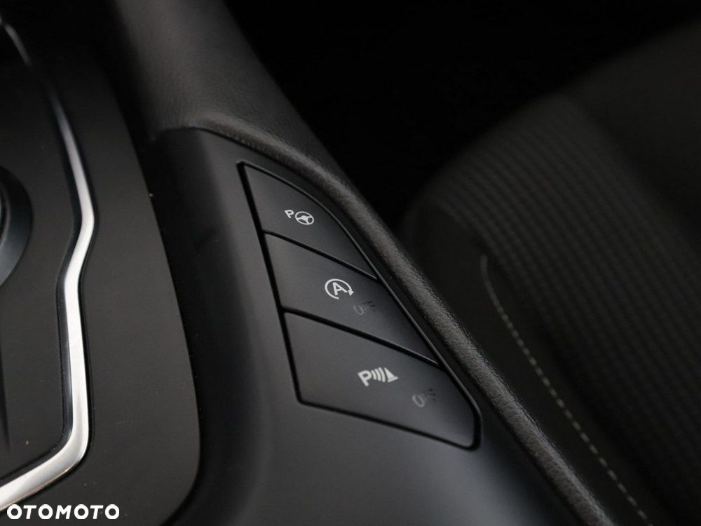 Ford Mondeo 2.0 EcoBlue Titanium - 32