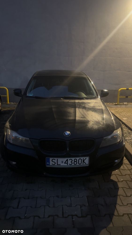 BMW Seria 3 318i Edition Sport - 6