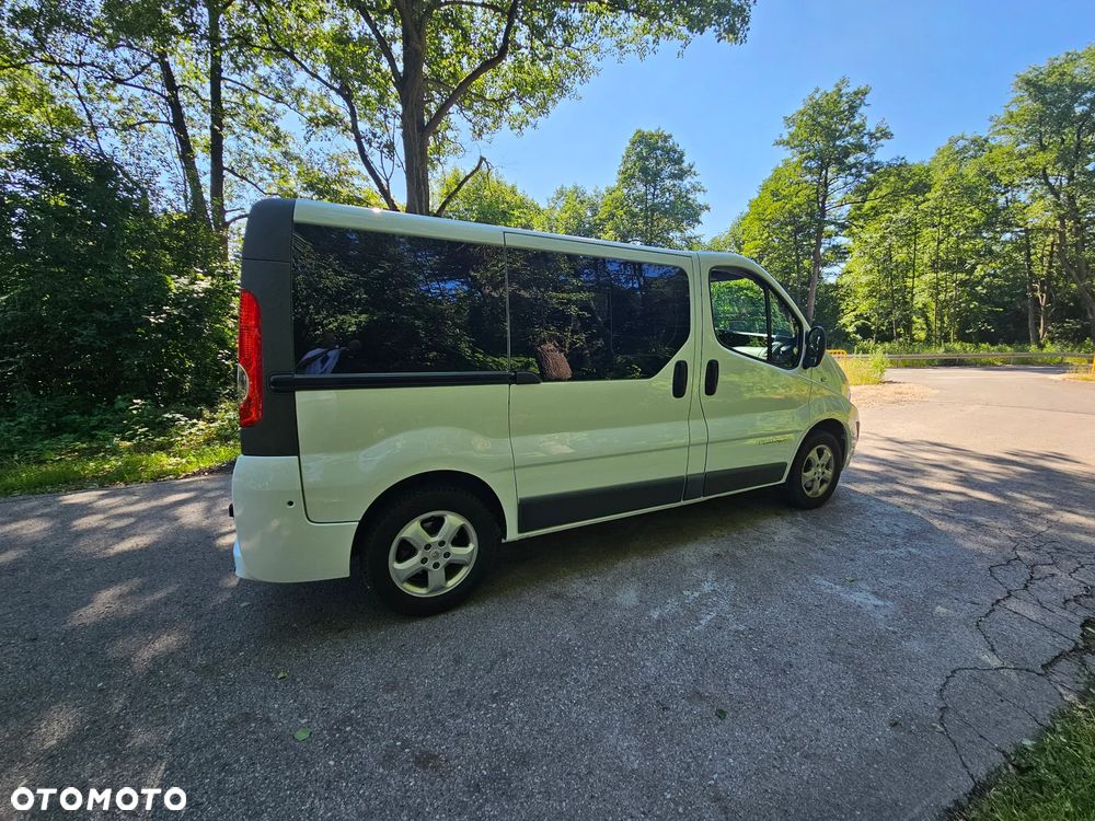 Renault Trafic Passenger Expression - 4