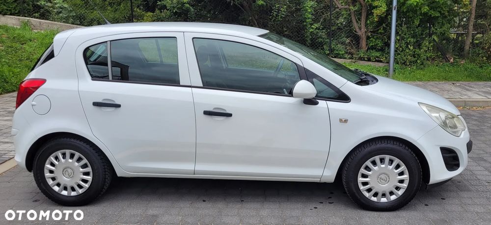 Opel Corsa - 8