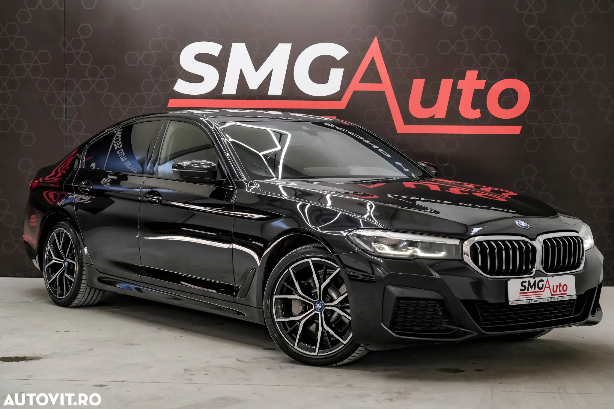 BMW Seria 5 520i Aut. M Sport Edition - 29