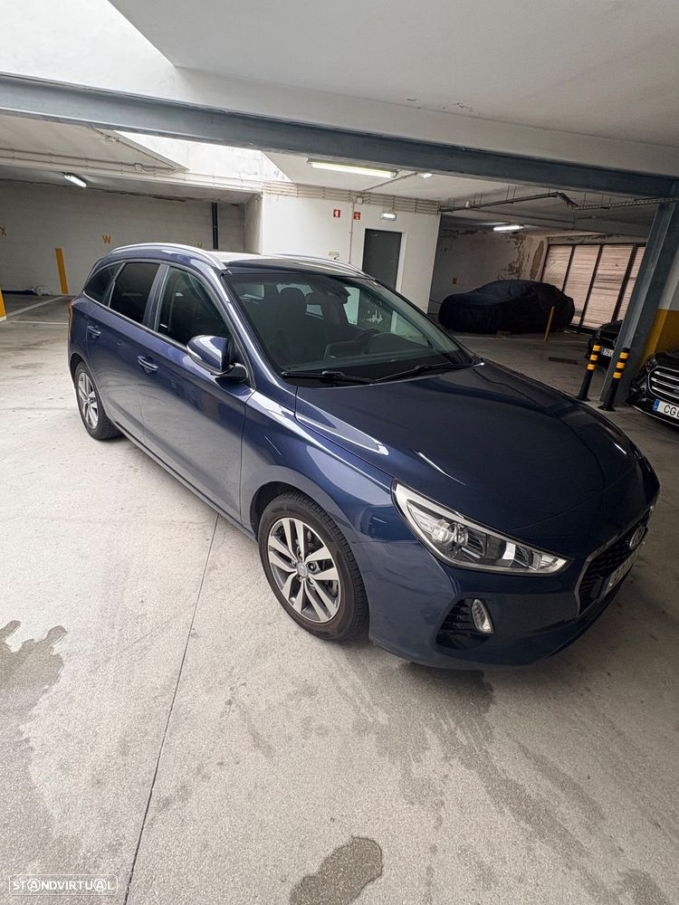 Hyundai i30 CW - 11