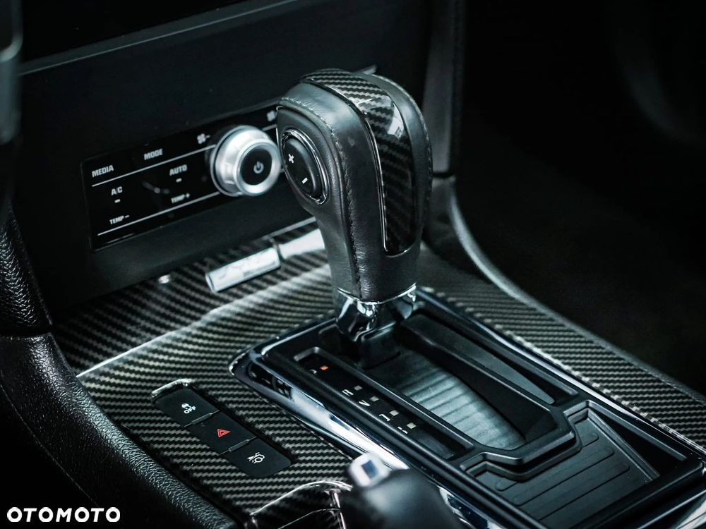 Ford Mustang 3.7 V6 Premium - 7