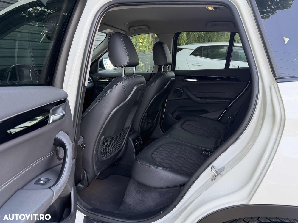 BMW X1 xDrive25e xLine - 14