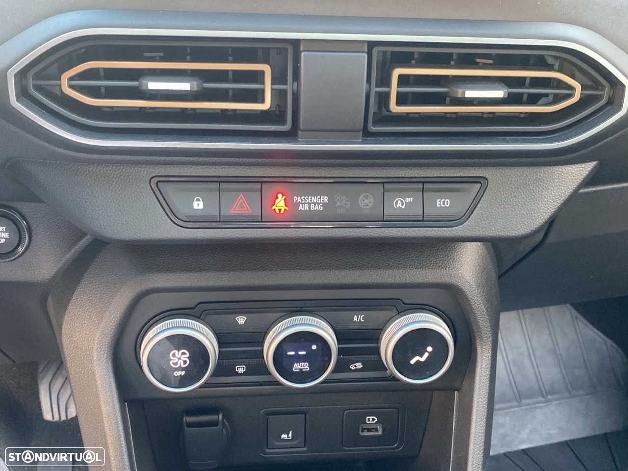 Dacia Sandero - 14