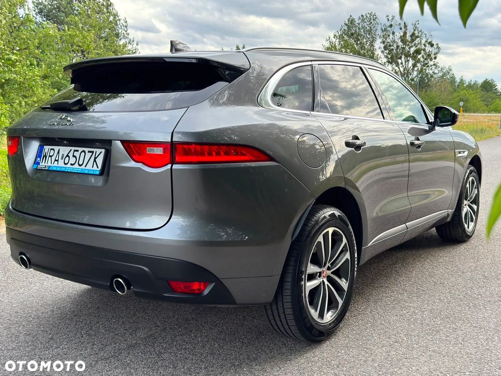 Jaguar F-Pace 35t AWD Prestige - 29