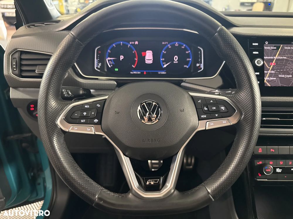 Volkswagen T-Cross - 17