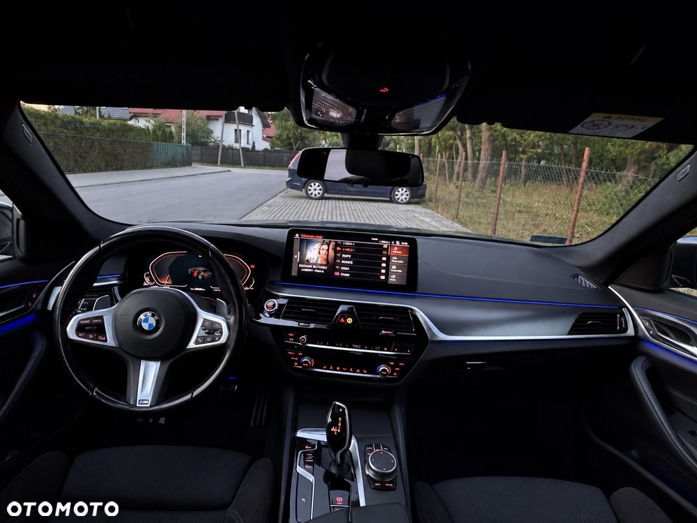 BMW Seria 5 520d xDrive MHEV M Sport sport - 10