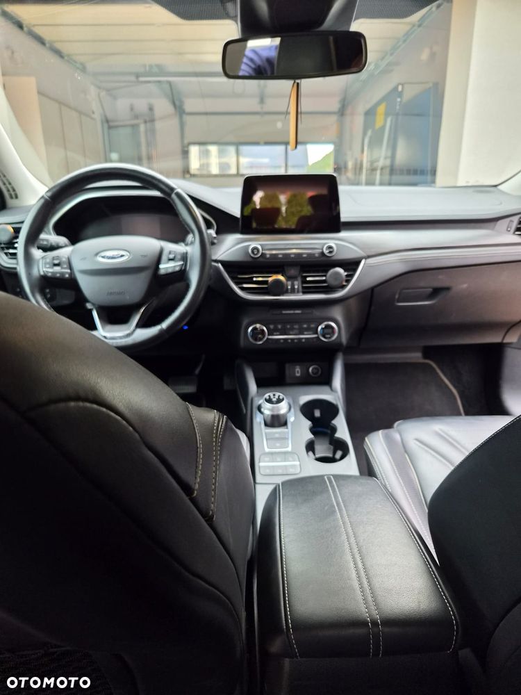 Ford Focus 1.5 EcoBoost Vignale - 10